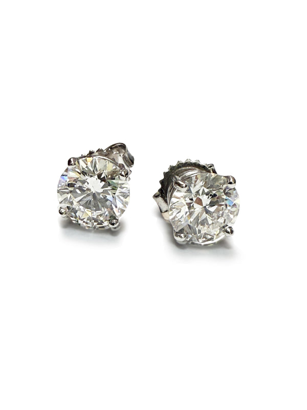 Timeless Sparkle Modern Brilliance Lab-Grown Diamond Studs