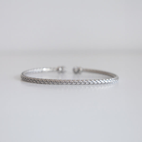 14K White Gold Woven Bangle Tipped with 1.5ct Pavé Set Lab-Grown Diamonds (E Color, VS1 Clarity)