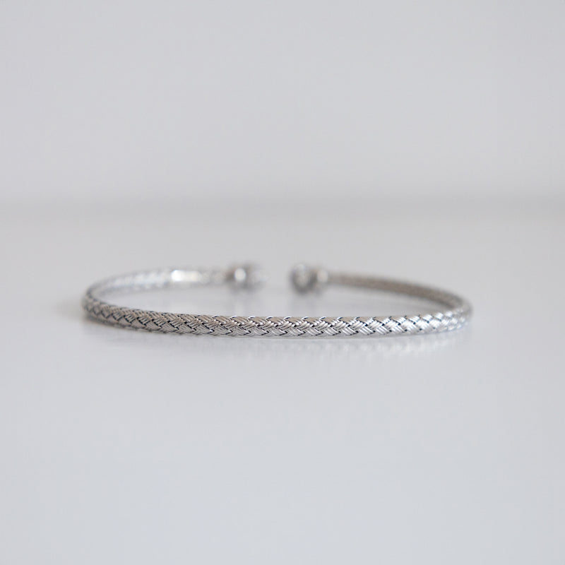 14K White Gold Woven Bangle Tipped with 1.5ct Pavé Set Lab-Grown Diamonds (E Color, VS1 Clarity)