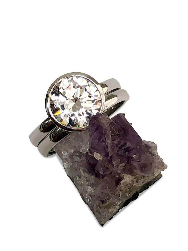 Round Brilliant 3.5 Carat Cubic Zirconia Ring in Bezel with matching Band 14k white gold