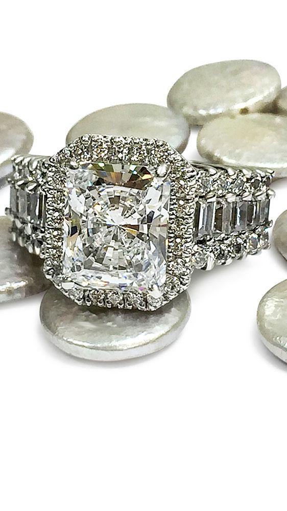 High Quality cubic zirconia Radiant Cut Platinum Engagement Ring with baguette round stones