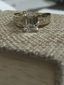 Engagement 2 Ct Emerald Center Stone Channel Princess Cubic Zirconia Cz Ring